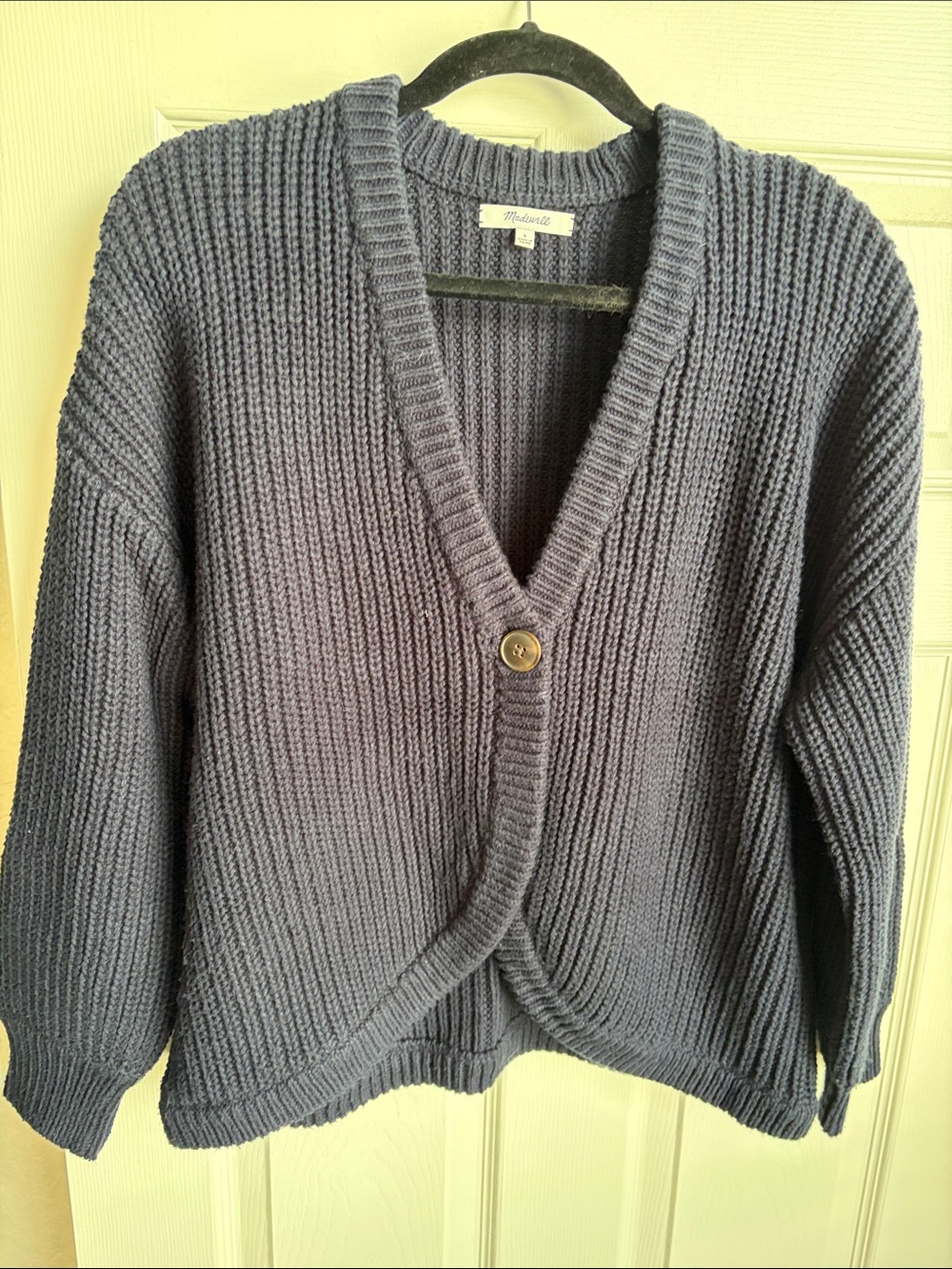 Madewell Dark Navy Ribbed V-Neck Button Cardigan